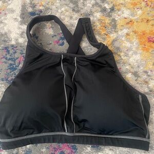 Black sports bra